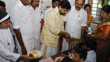 noon_meal_scheme_3_20110714_1956733702