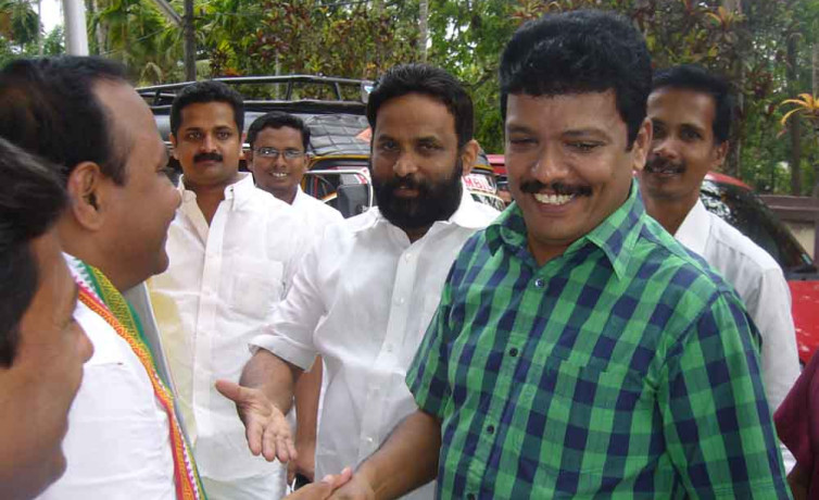 leaders_and_celebrities_7_20110714_1318819693